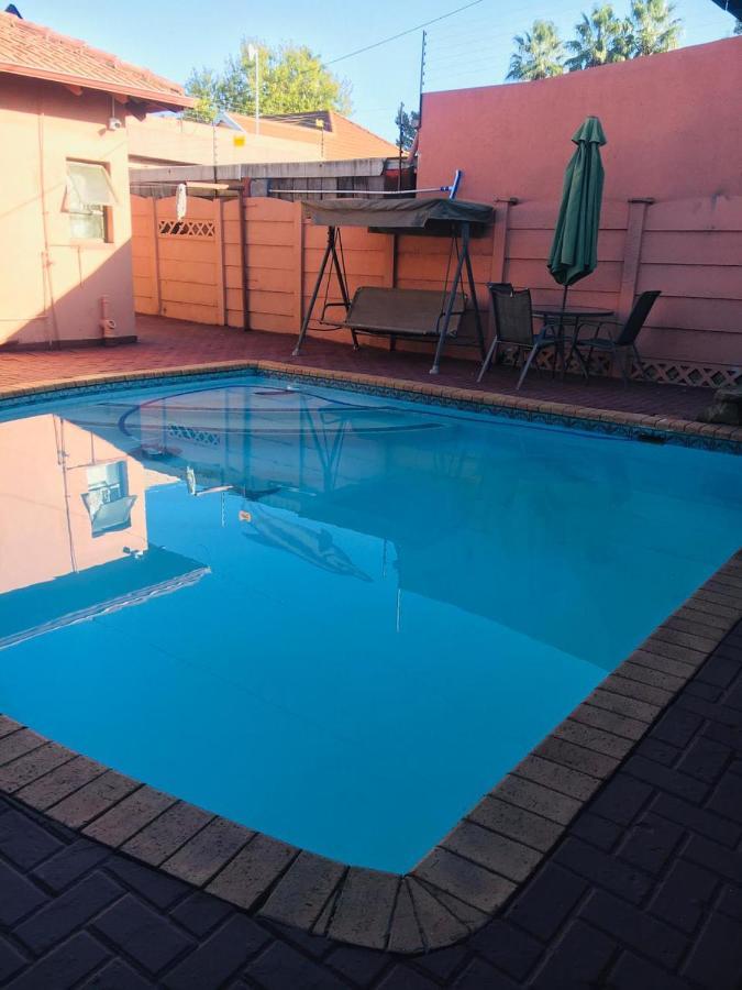Forever Comfy Bed Bed & Breakfast Vanderbijlpark Luaran gambar